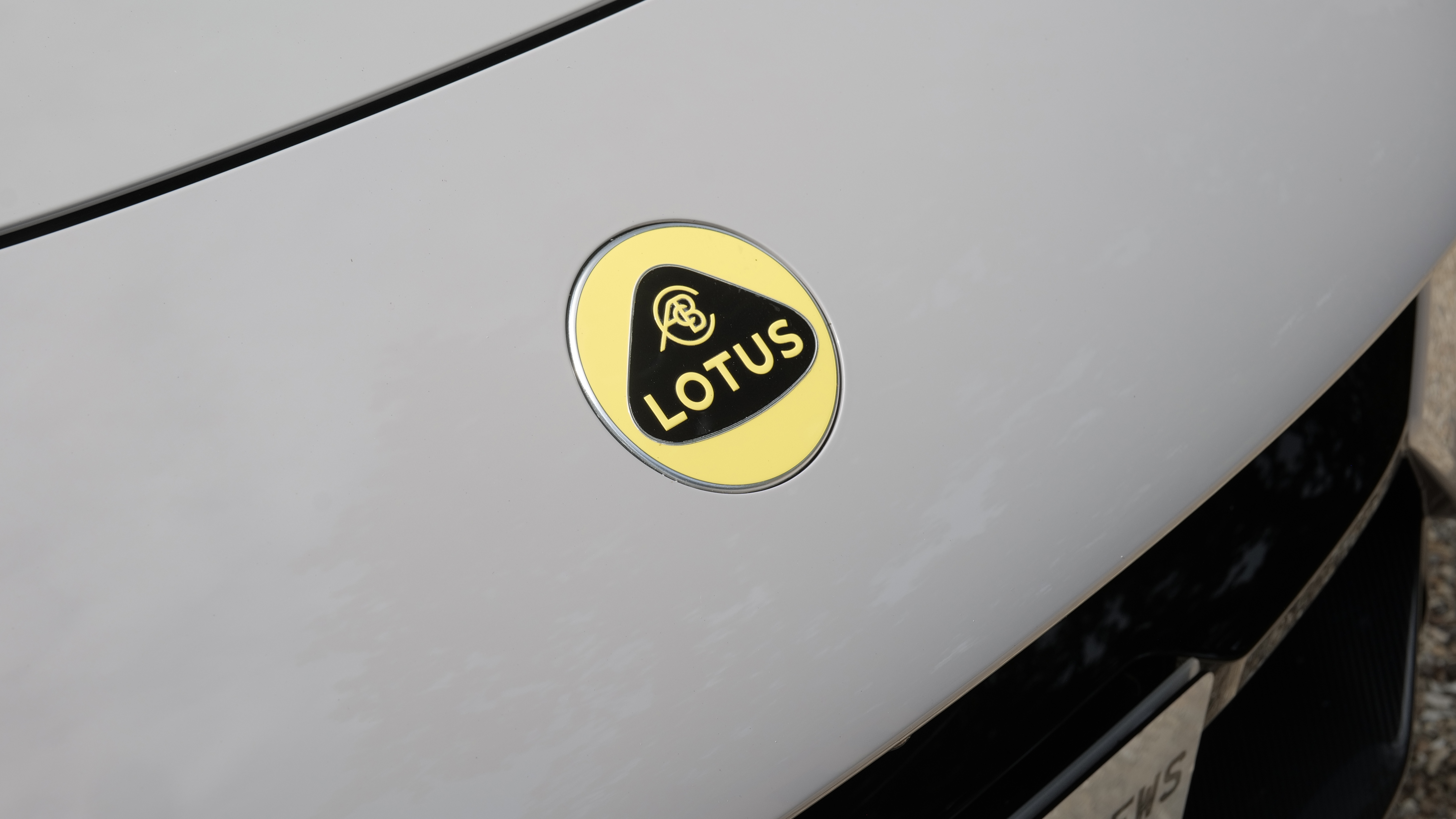 LOTUS ELETRE ESTATE 450kW 600 112kWh 5dr Auto